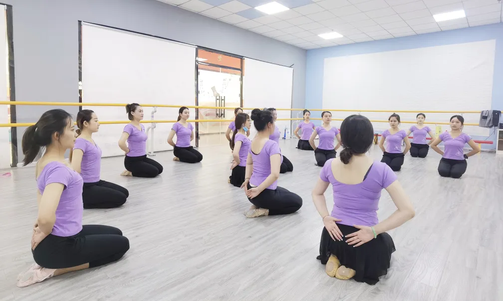 万物复苏·齐舞飞扬 | 呼和浩特考区师资培训