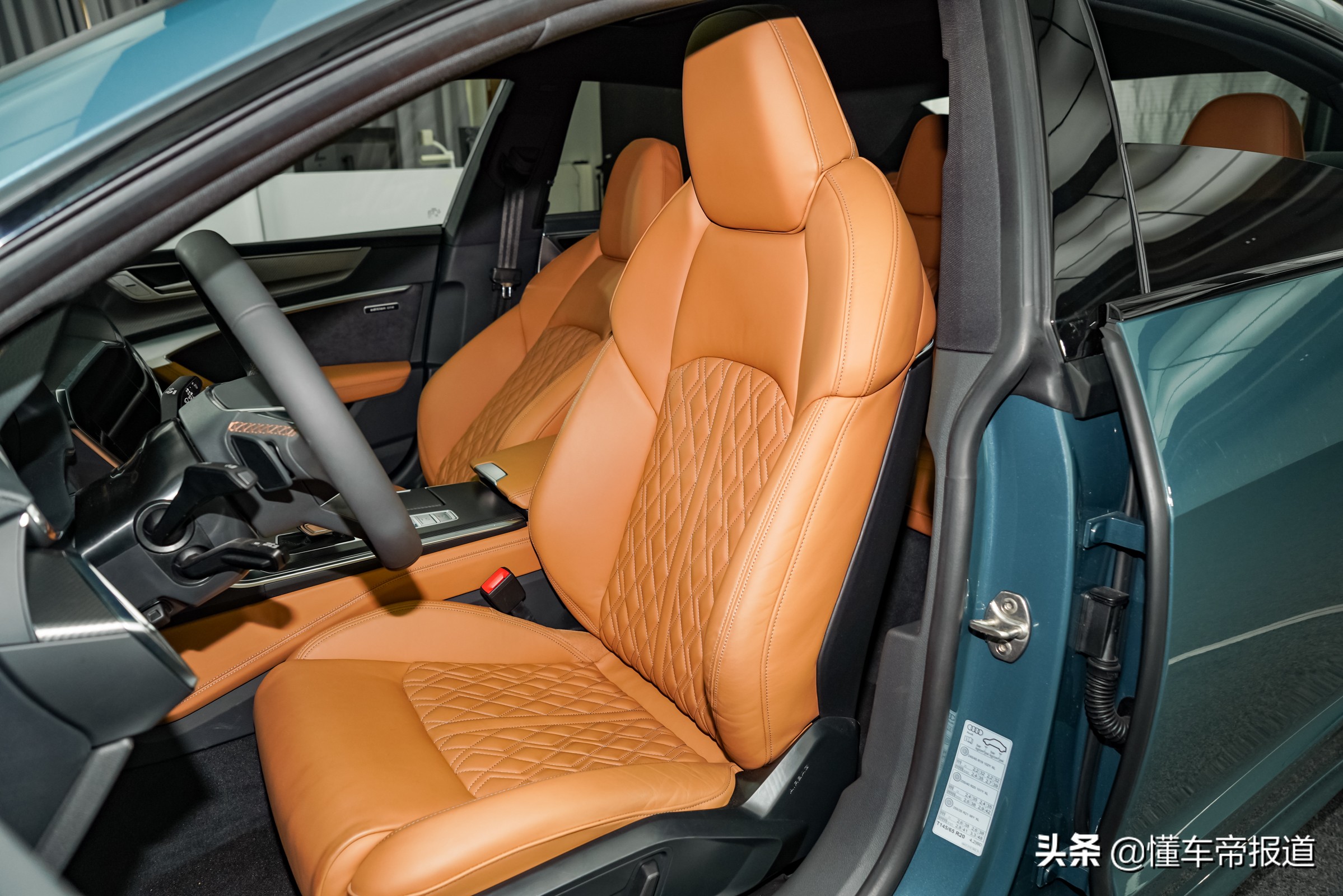 新车｜车身加长/搭3.0T发动机 上汽奥迪国产A7L正式发布