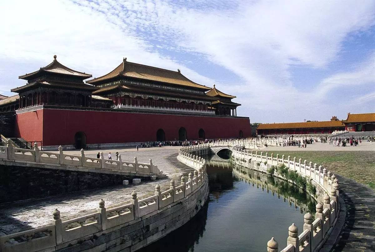 五年级七单元习作《中国的世界文化遗产》，原创作文万里长城