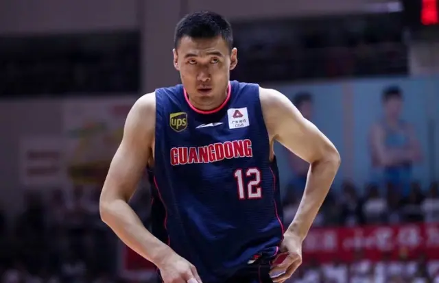 苏伟为什么离开广东（广东男篮当初放走了苏伟，为什么后来又引进了苏伟？）-趣拿体育
