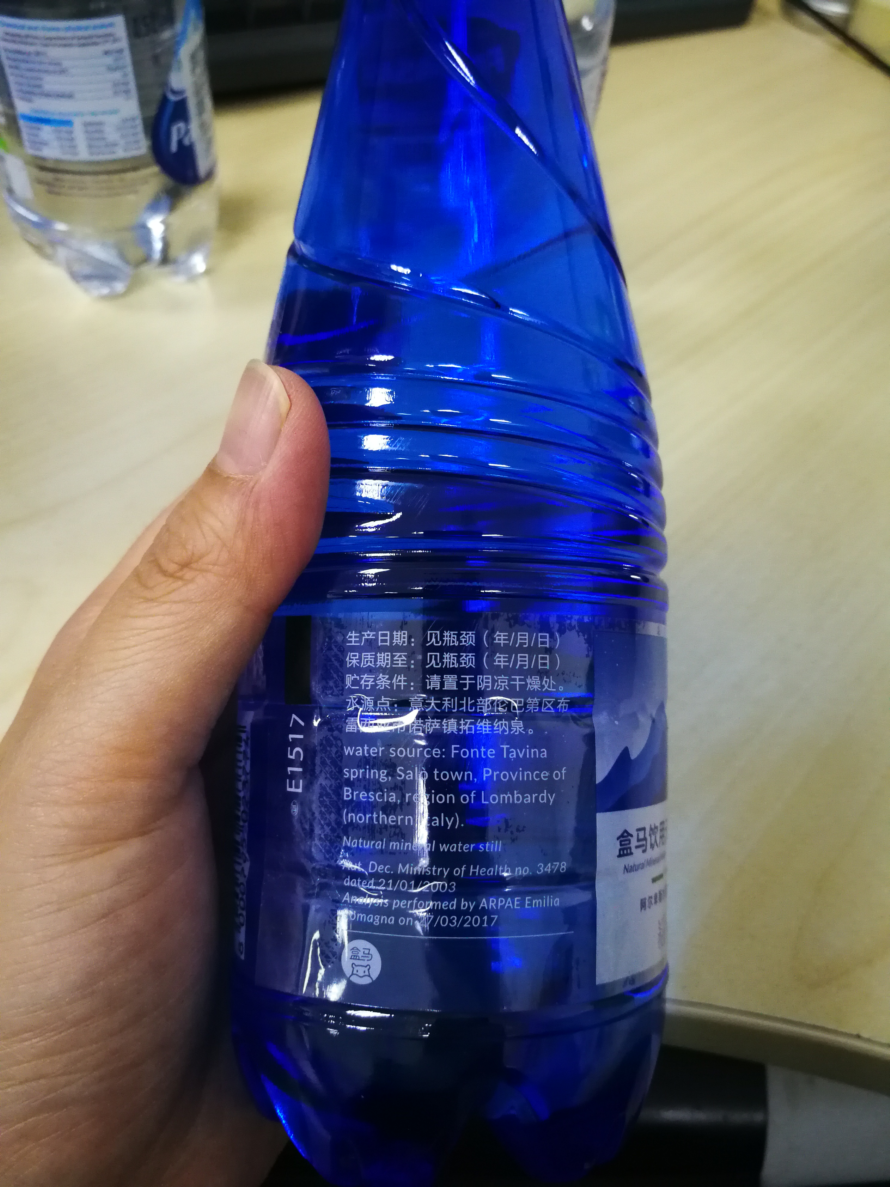 42种矿泉水测评之一 你知道的牌子几乎都在
