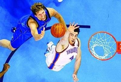 nba有哪些籃板的球員（NBA現役九大籃板王！只有詹姆斯一個小前鋒，但第十名才真厲害）