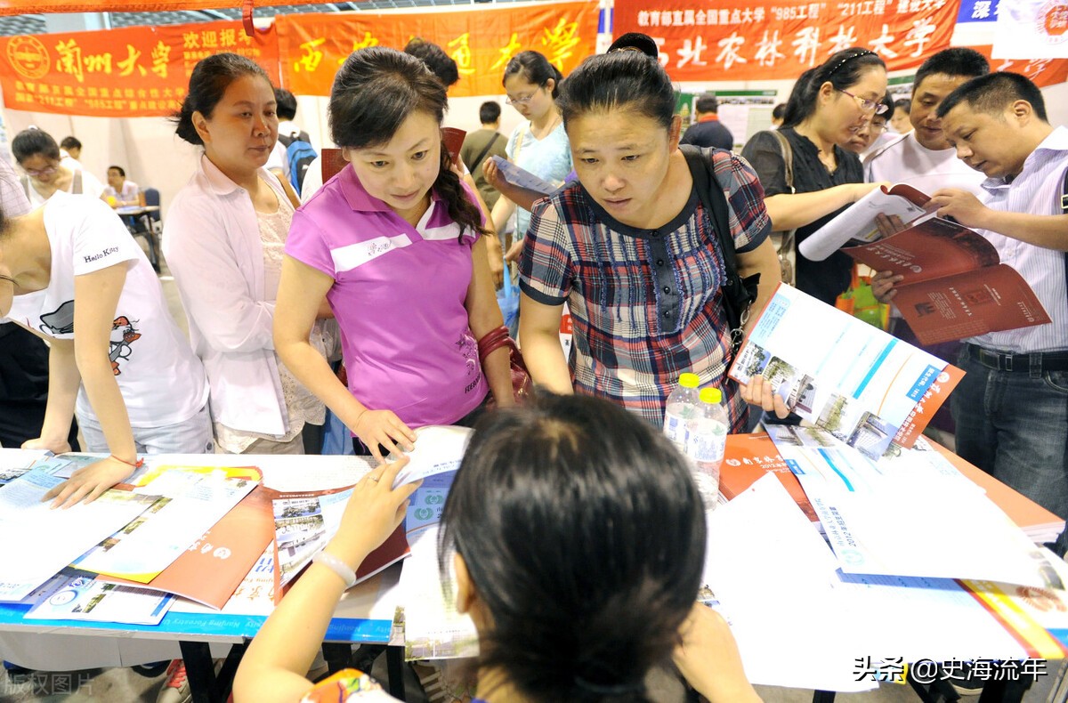 高出一本线的二本大学有52所！四川文理科二本大学录取情况分析