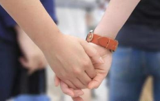 大学生是否应该谈恋爱？做好这几点，别让爱情成为兵荒马乱的战场