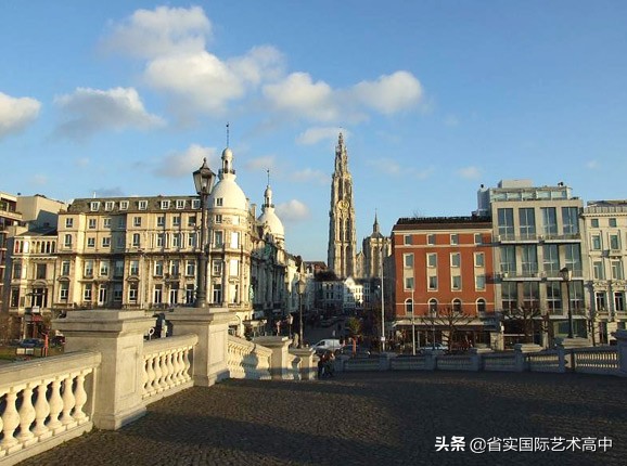 2019年最新服装设计留学院校排名，全球十大服装名校大盘点