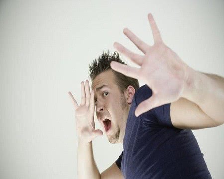 领导欺负老实人常说的3句话，你要小心，千万别被忽悠了