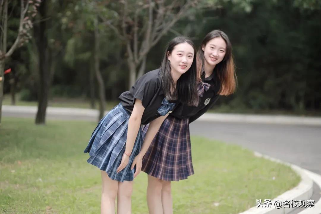 漂亮！双胞胎姐妹花一起考入西华大学，同专业同寝室
