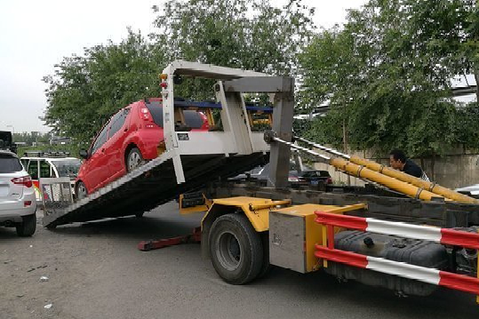 4款蓝牌道路救援车盘点，全是国产大牌，你会怎么选？