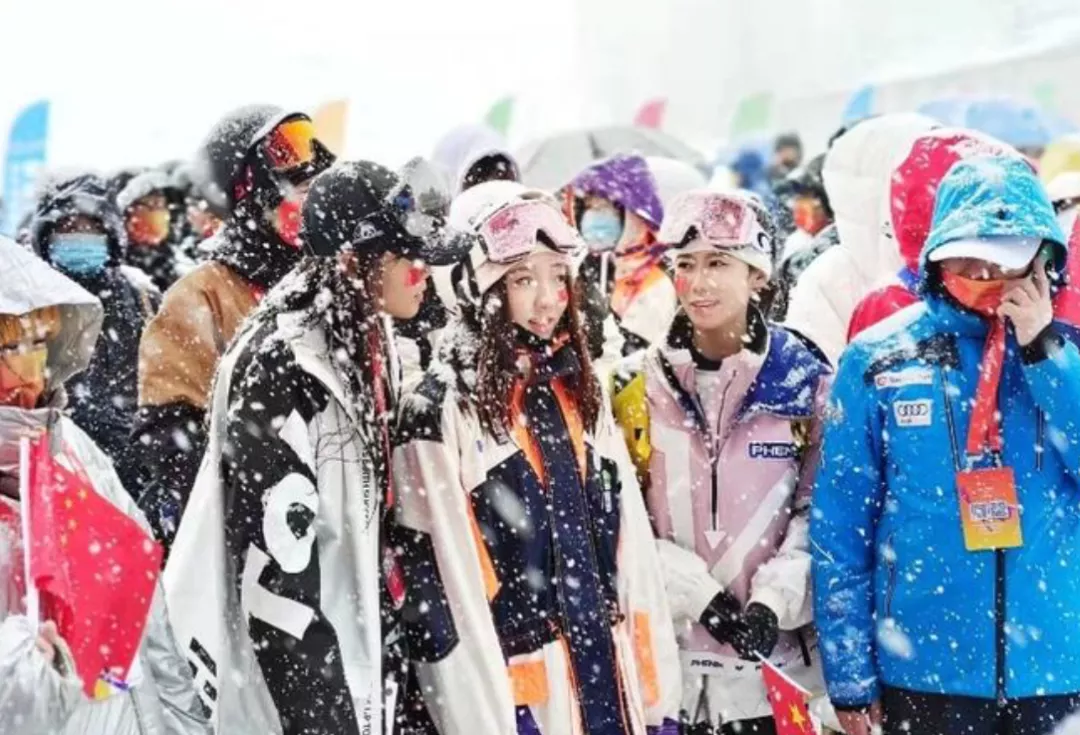 四大国潮品牌双11销售超65.5亿!健身、户外、冰雪消费惊人
