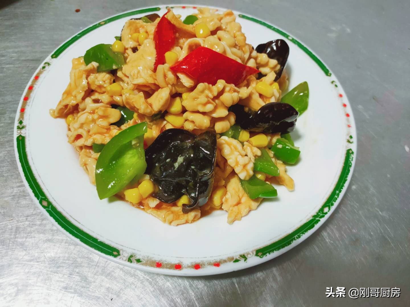 鸡胸肉这样做太香了，不加一滴油，出锅香味浓郁，连吃5天都不腻