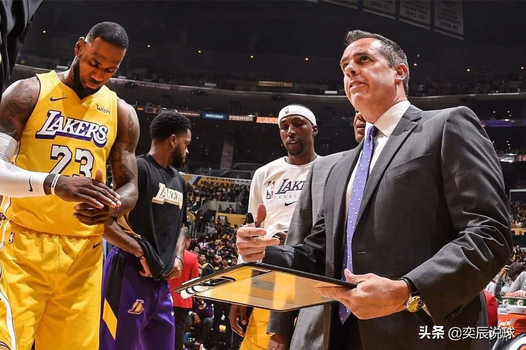 nba湖人为什么出局(湖人首轮出局的四大原因！詹姆斯离场无视太阳球员，湖人何去何从)