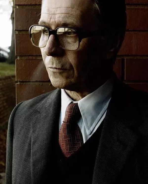 加里·奥德曼生涯十大电影，《黑暗骑士》名列第三位