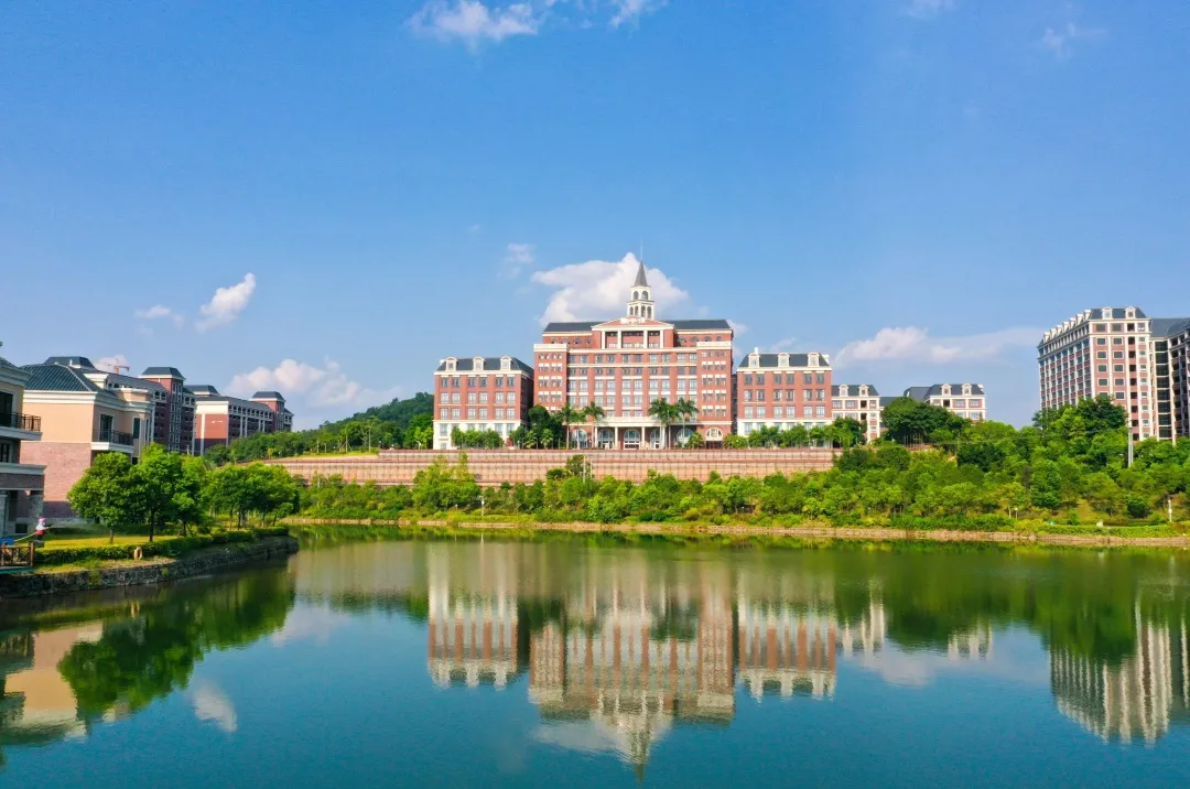 考生关注:宝，成绩出来啦!广州华立科技职业学院送你一份报考指南