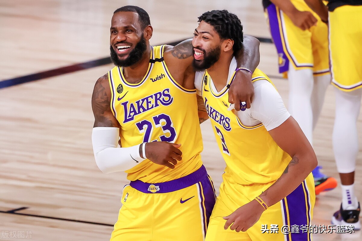 nba75周年75大球星名单排名（麦迪、卡特落选！75周年76大球星出炉！霍华德成最大遗珠）