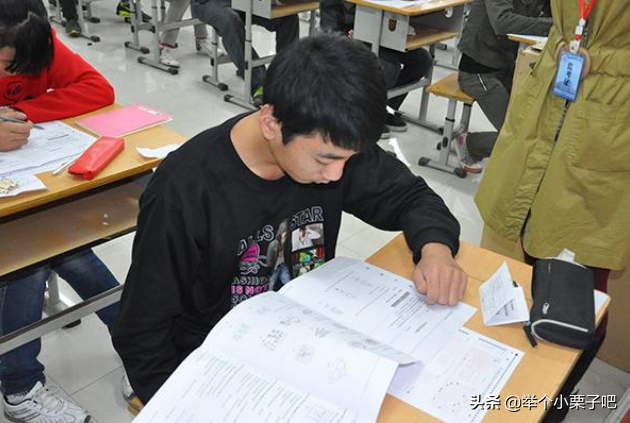 高考作文《酒》走红，全文没出现一个酒字，但将酒表现得淋漓尽致