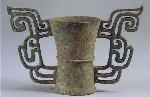 “鲁国鼓铁，以铸刑鼎”：中国的“铁器时代”为何开始于汉代？