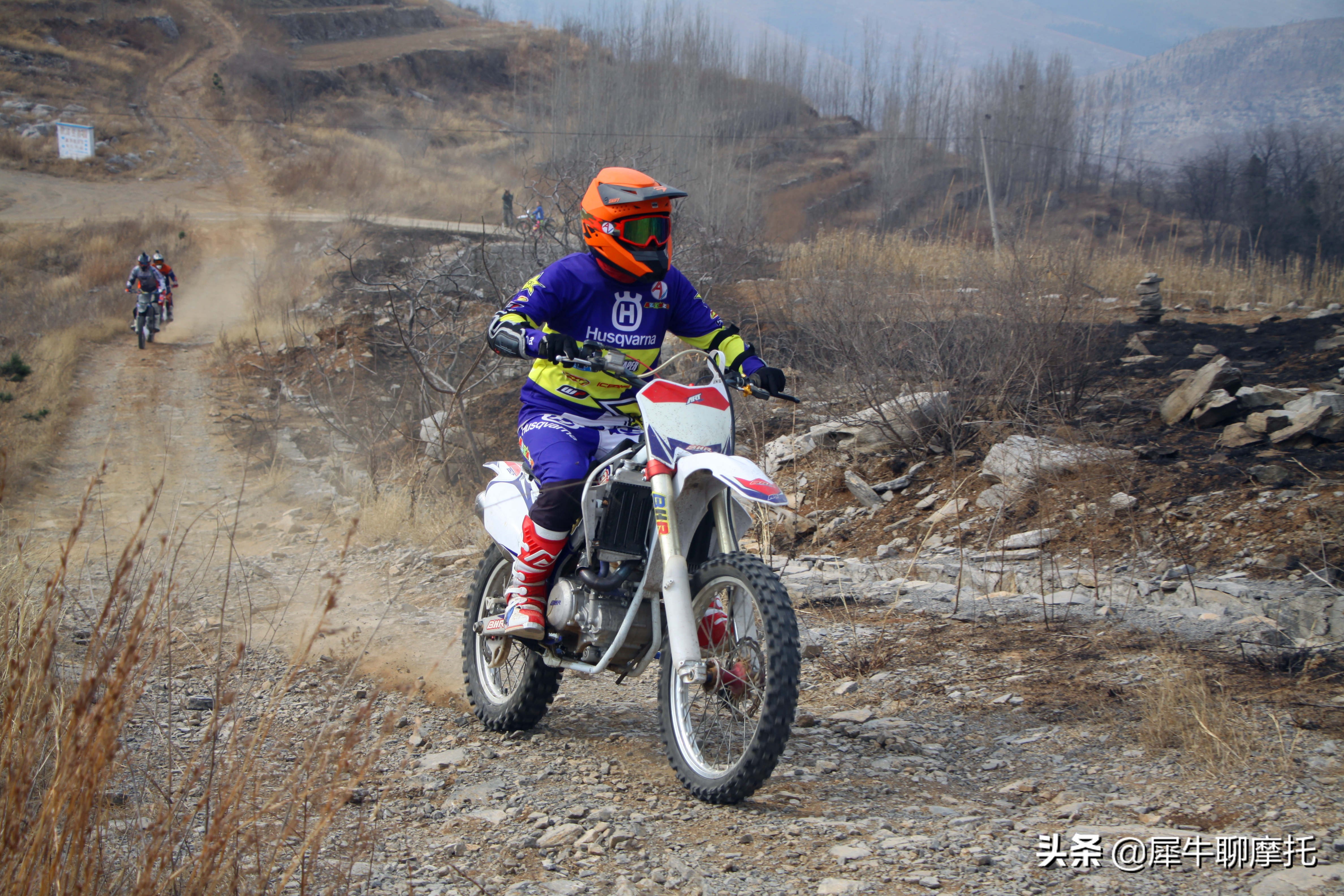 北海风冷250越野摩托车(你永远不知道玩越野摩托车的乐趣)