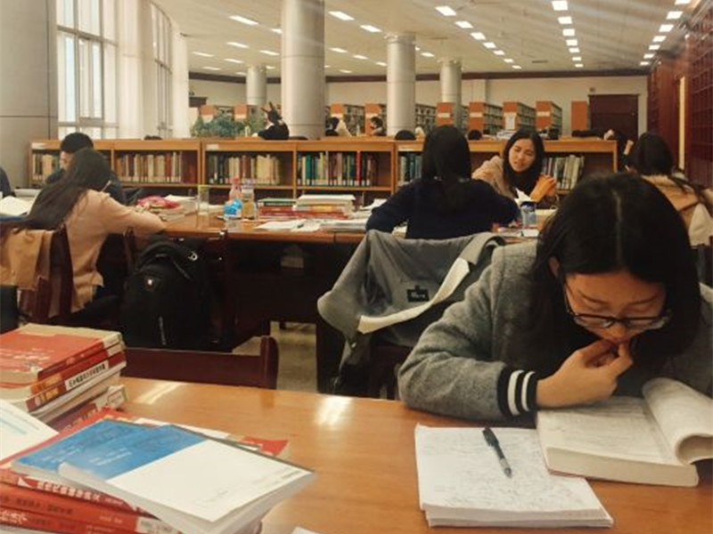 虽然只是所二本院校，但学校的这几个专业出来毕业就捧“金饭碗”