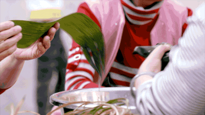 端午节吃粽子的真实图片(全国最好吃的7只粽子，看看有没有你家乡的)