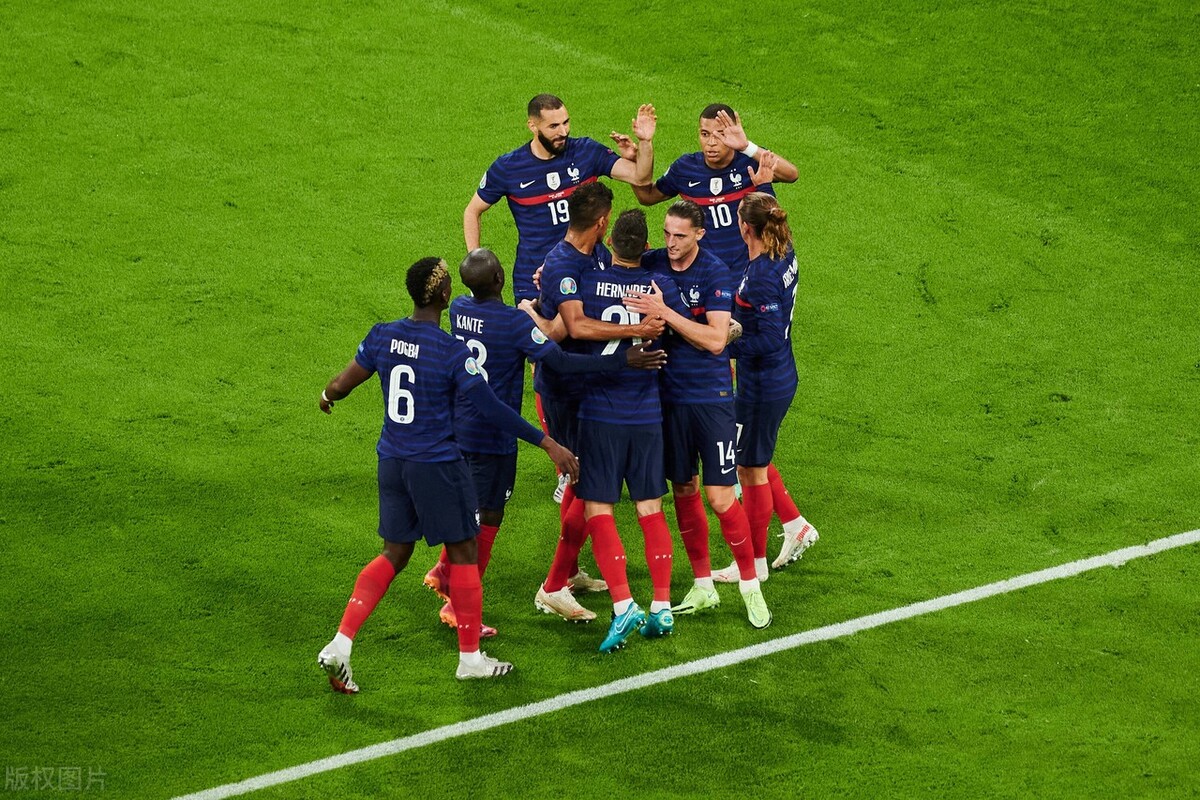 歐洲杯法國1-0德國進(jìn)球（歐洲杯-法國1-0力克德國 胡梅爾斯烏龍 姆巴佩+本澤馬進(jìn)球無效）
