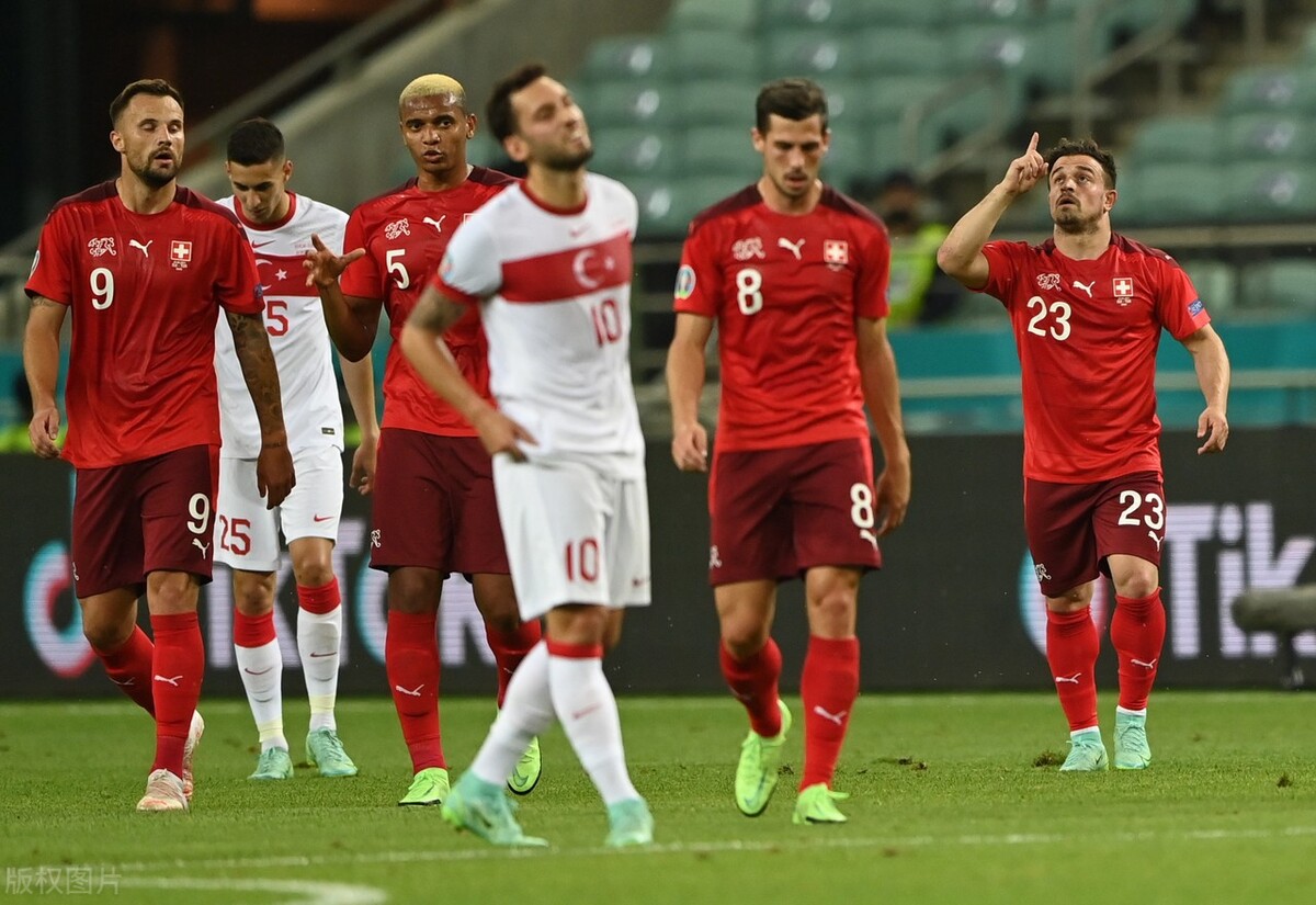 瑞士对土耳其哪队有优势(欧洲杯-沙奇里梅开二度伊尔马兹哑火 瑞士3-1土耳其获小组第三)
