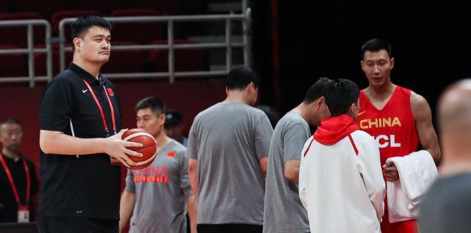 篮球世界杯中国怎么才能出线(中国篮球如何崛起？姚明NBA队友支招，我们能做到吗？)