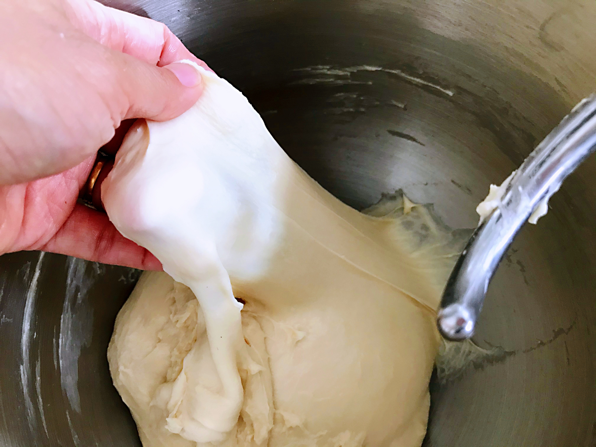 图片[4]-【中筋面粉版本吐司】做法步骤图 暄软又拉丝 放3天也不硬-起舞食谱网