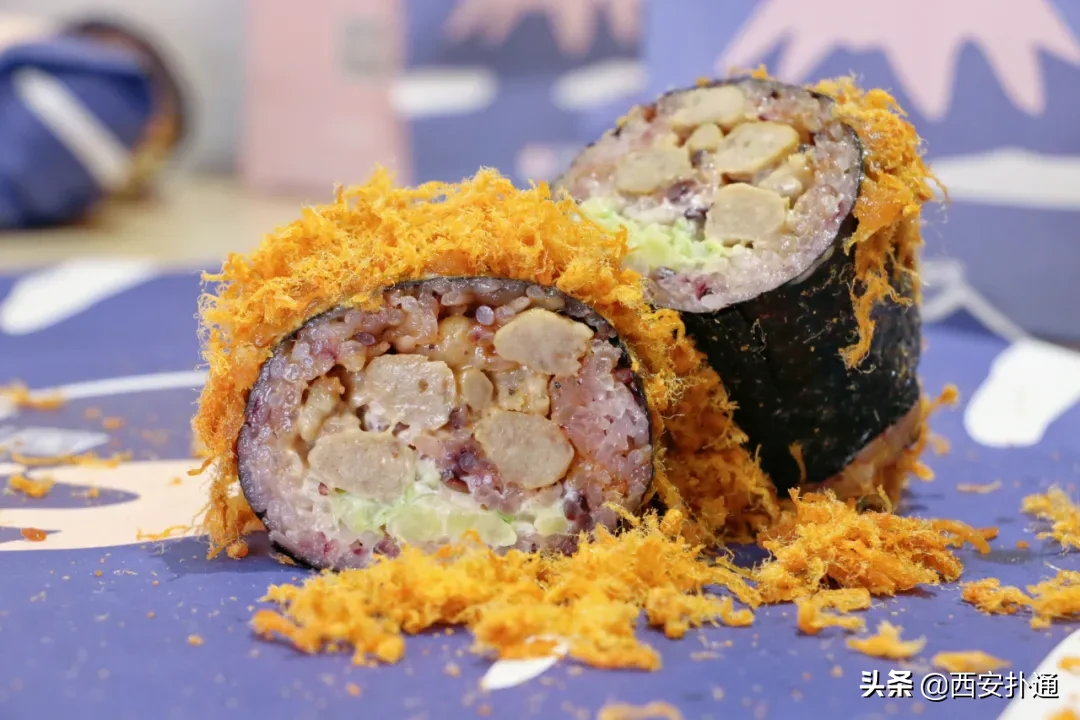 一口气吃光17款招牌！陕西开一家火一家的饭团到底有多牛？