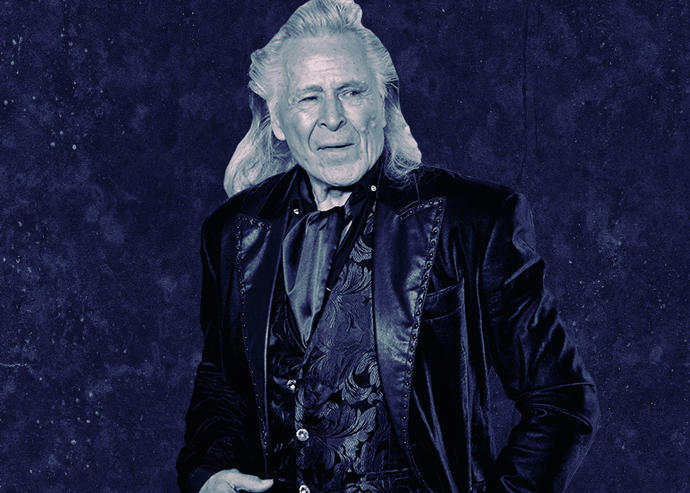 狩猎性侵近百少女、雇妓女强上14岁儿子…这个英国富豪终于被抓