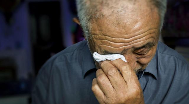 考上清华就买车，孩子上学后，功利教育的“遮羞布”被狠狠撕开