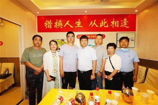 周兆成律师，网友心愿错换，但难释《南方周末》发问不可能的错误