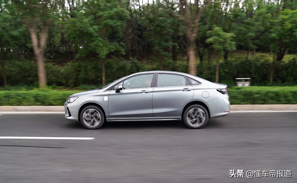 新车 | 经济实惠之选，抢先试驾北京EU5 PLUS