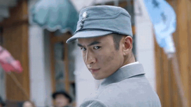 气质不硬，就别尬演军人！这6位男明星演的军人，看着让人太难受