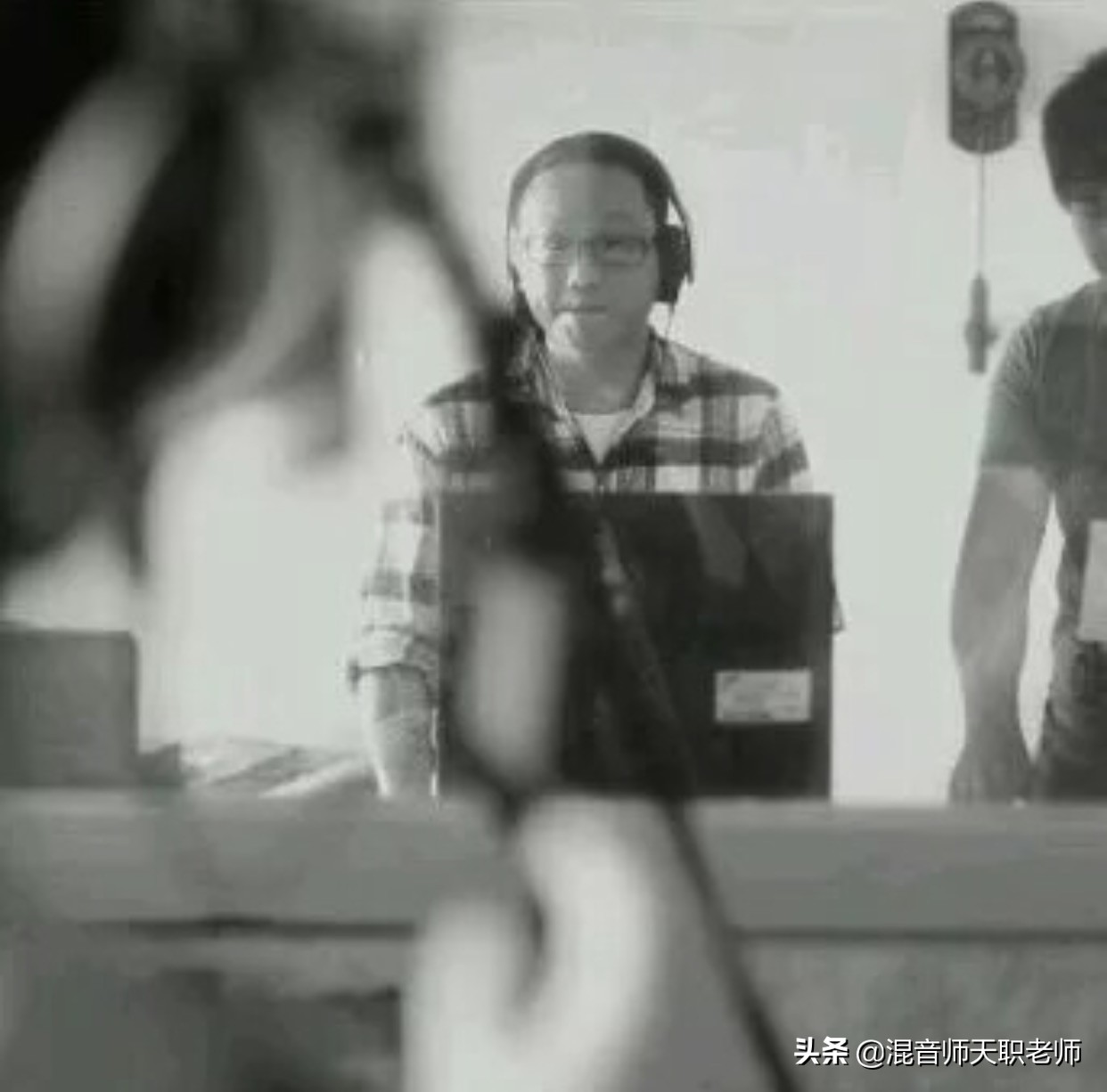 想要一场边走边做的音乐吗？推荐大家几款移动编曲混音app