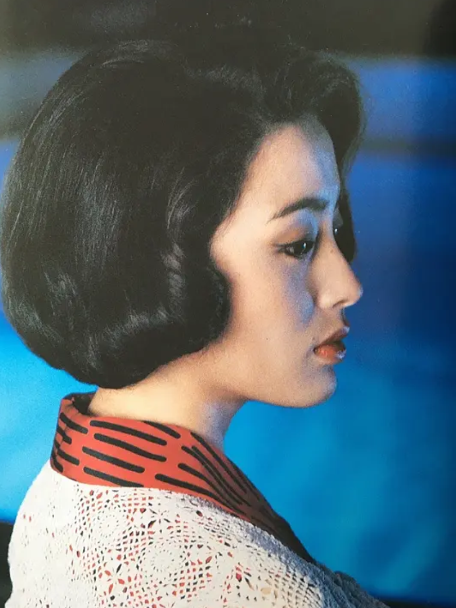 "短发女神"张敏的上位史,和她背后的3个重要男人