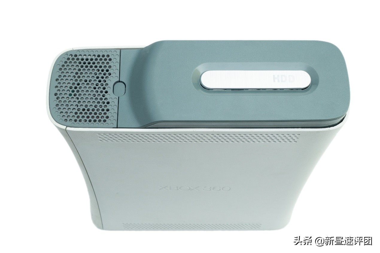 XBOX360拆解修复：我在厨房解决了万年诟病的三红问题