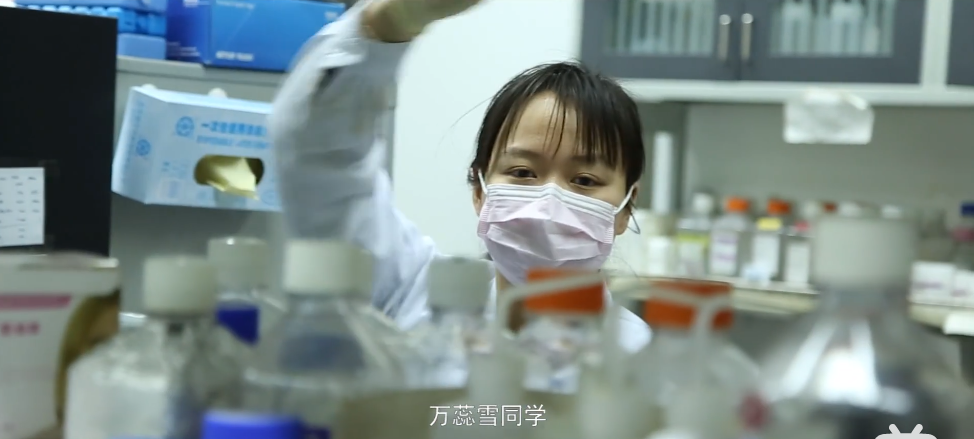 清华特奖神仙打架！15门满分三星期攻克教授十年难题，瑞思拜