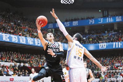 四川为什么得cba冠军（那一年，四川男篮唯一的总冠军是运气还是实力？）