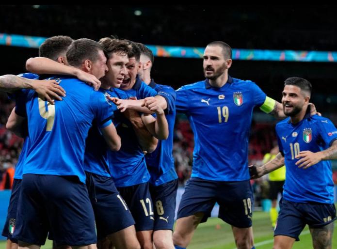 5-3！欧洲杯首支决赛队诞生！意大利淘汰西班牙，刷爆3大历史纪录
