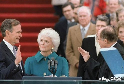 白宫宫廷传：美国第一豪门布什家族女主人的故事