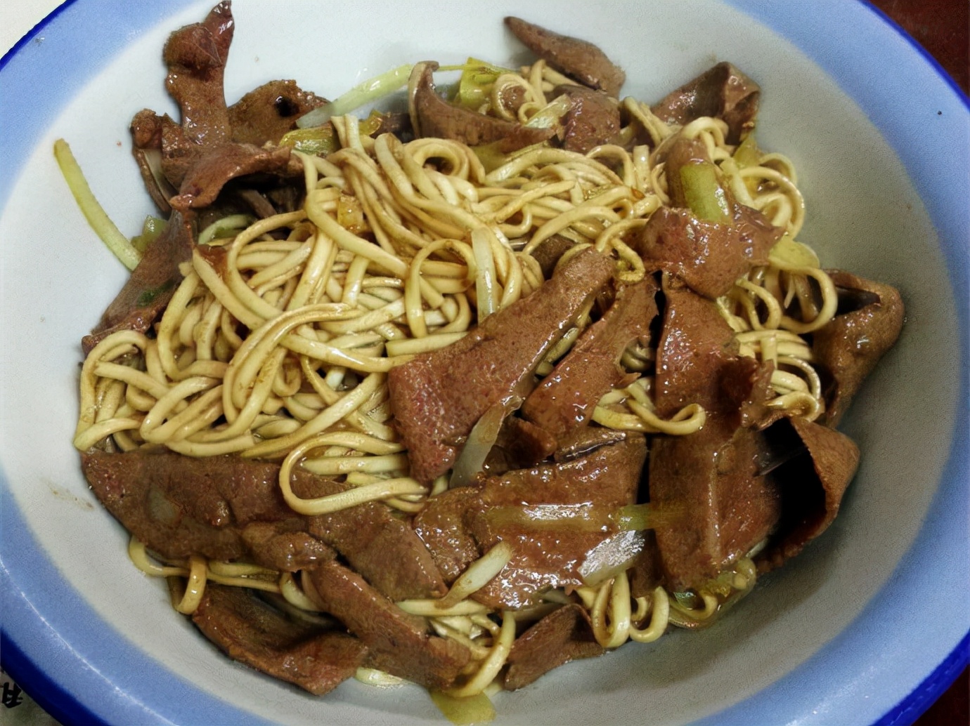 中国25个地方的面条做法，小众但美味，看看有你家乡的面条吗？