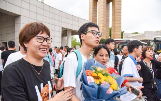 2021高考已落幕，部分省市“预测分数线”出炉，大家先睹为快