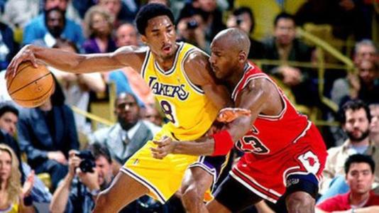 nba乔丹科比模板有哪些人（全美第一高中生！模板乔丹+科比，狂砍45分8板，他是下一个状元？）
