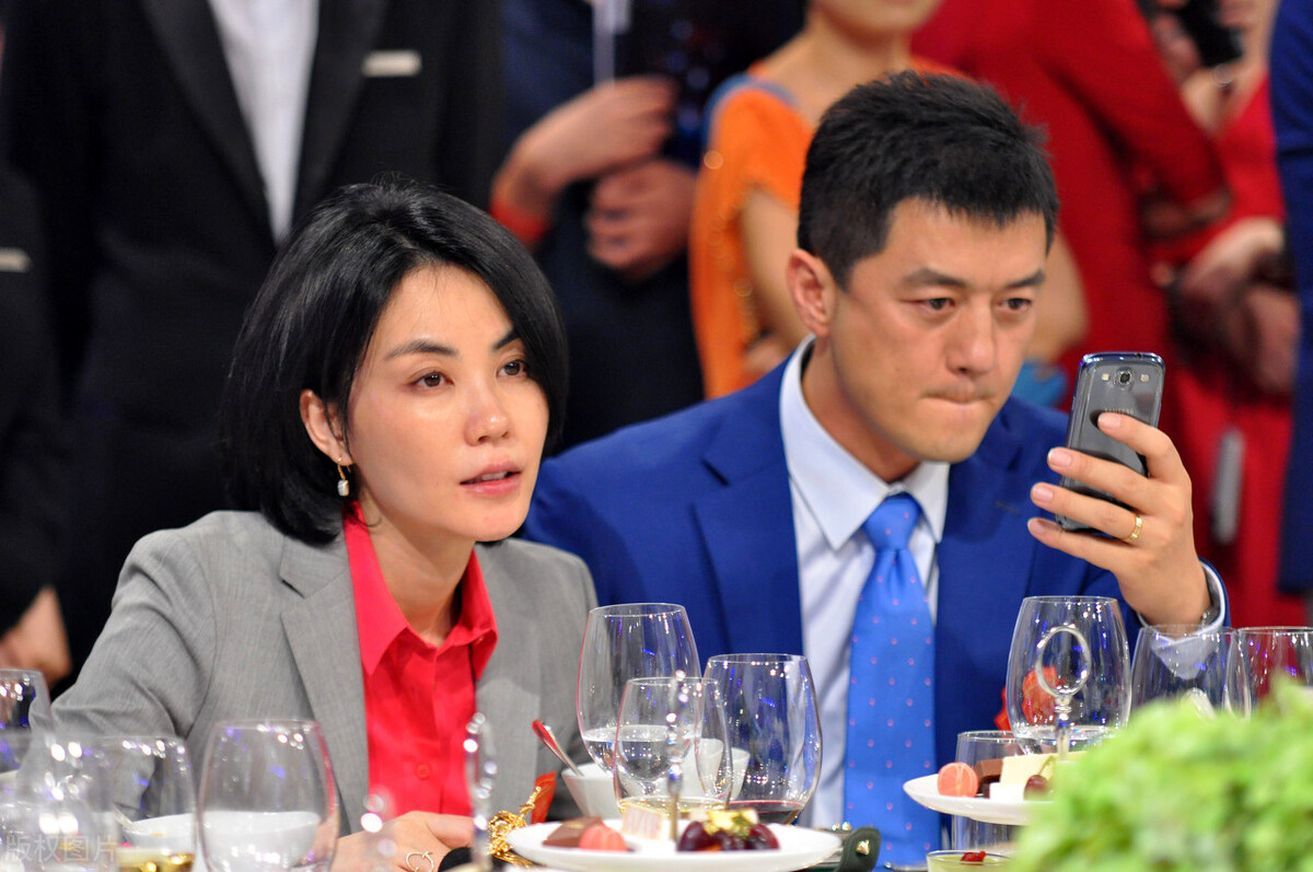 李亚鹏个人资料（李亚鹏的璀璨情史靠帅气征服了7个女人）