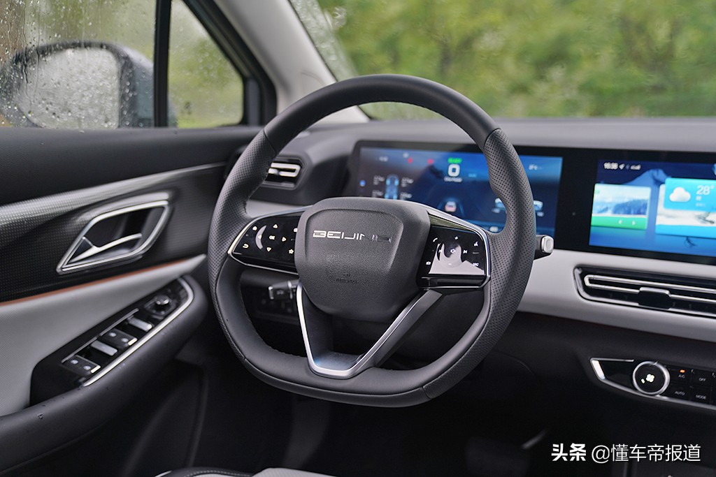 新车 | 经济实惠之选，抢先试驾北京EU5 PLUS