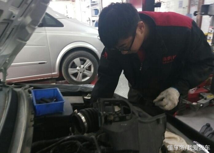 这次保养做的不错！分享我的福克斯保养作业，这次不是在4S店养