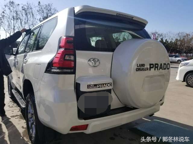 18款中东版霸道4000九气囊性价比怎么样？老司机带你秒懂这款车
