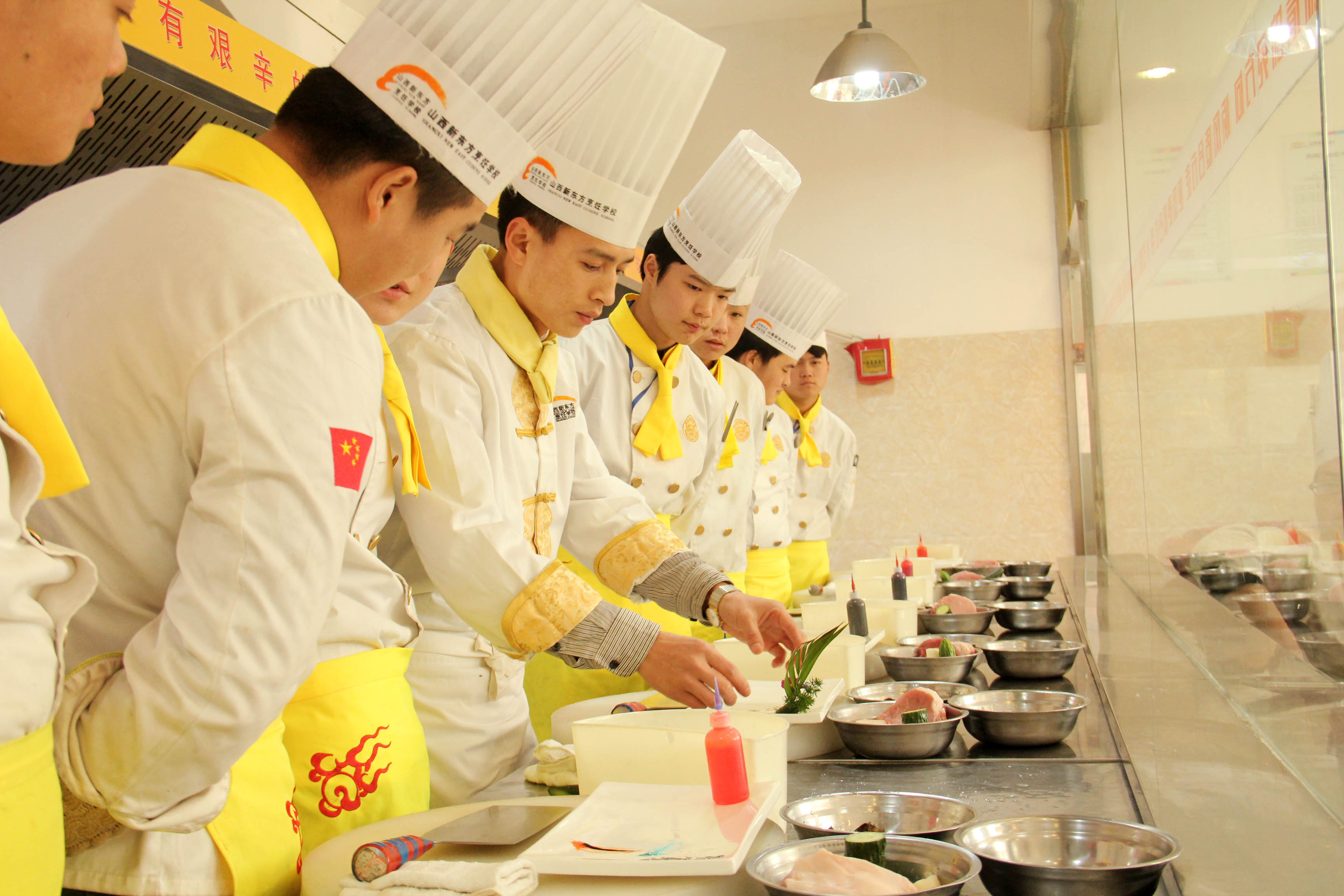 专业厨师培训学校有哪些？