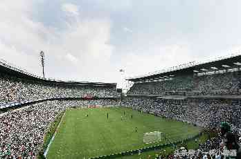 不是南非为了2010世界杯兴建的球场（南非世界杯已过去8年，再回顾那些球场）