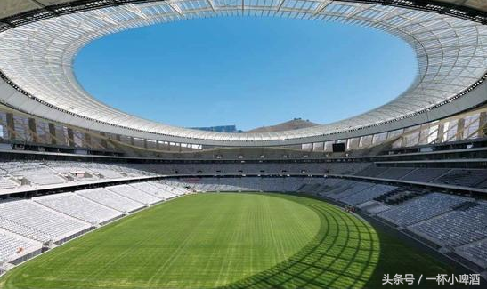 不是南非为了2010世界杯兴建的球场（南非世界杯已过去8年，再回顾那些球场）